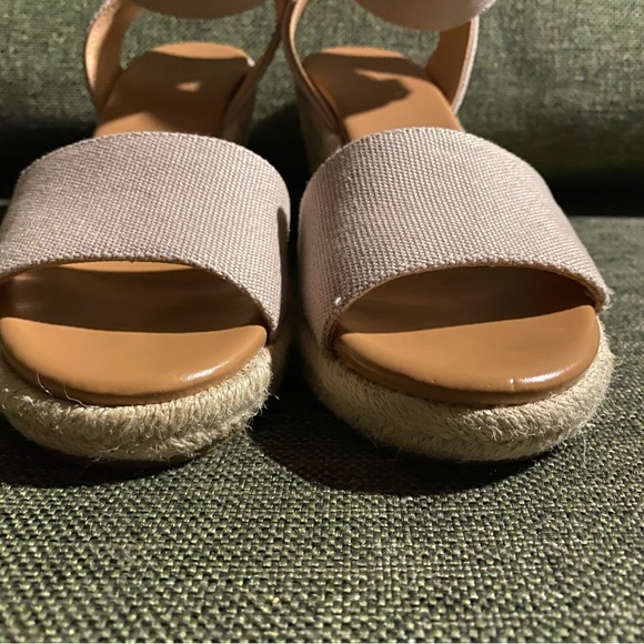 J.Crew Factory Size 6 Espadrille - Picture 6 of 7